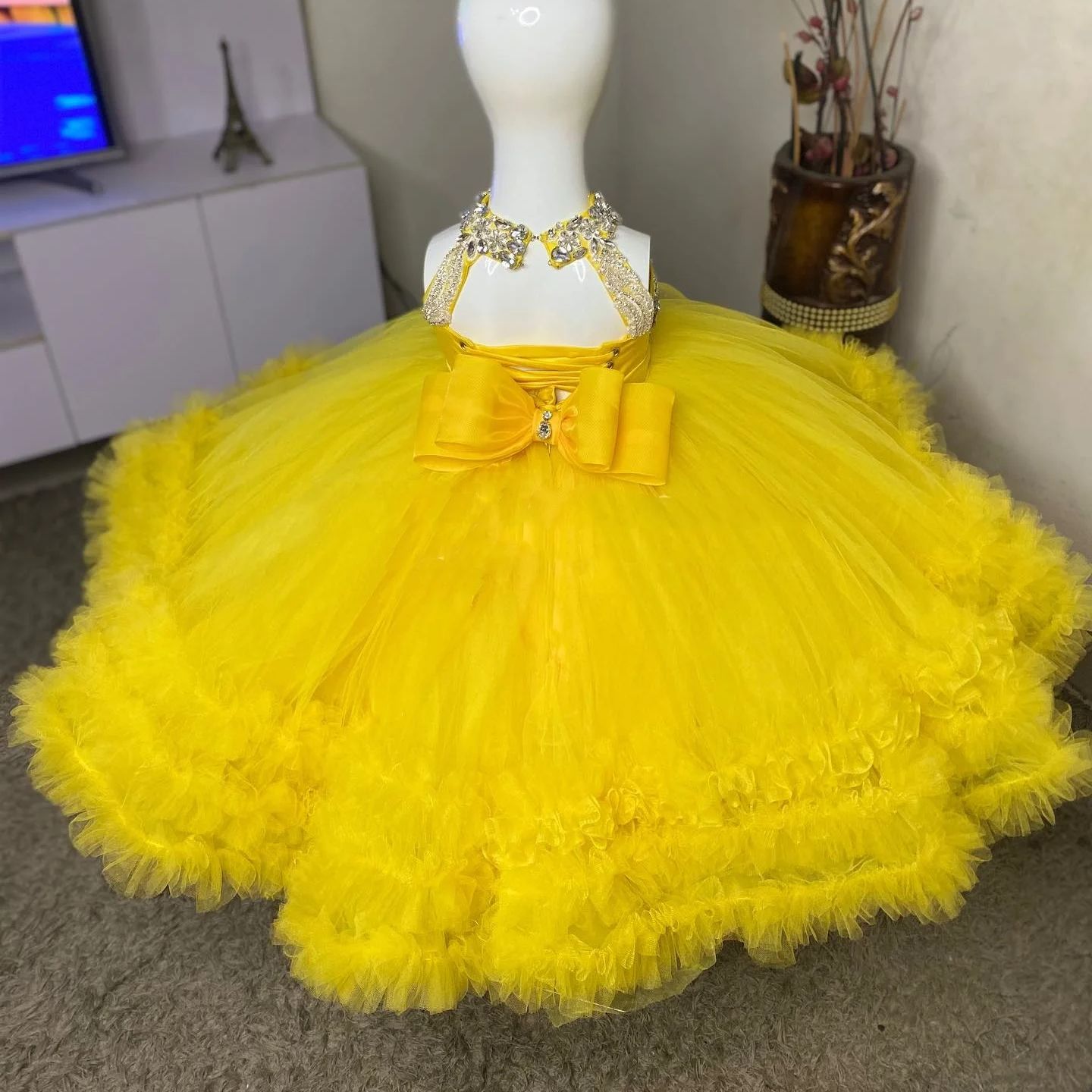 화려한 노란색 꽃의 소녀 드레스 민소매 Tulle 결혼 - Embroidery Yellow Flower 리뷰 및 가격