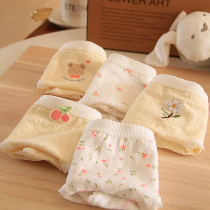 사랑스러운 꽃 자수 장식의 통기성이 좋은 면 소재 여성 - Embroidery Yellow Flower 리뷰 및 가격