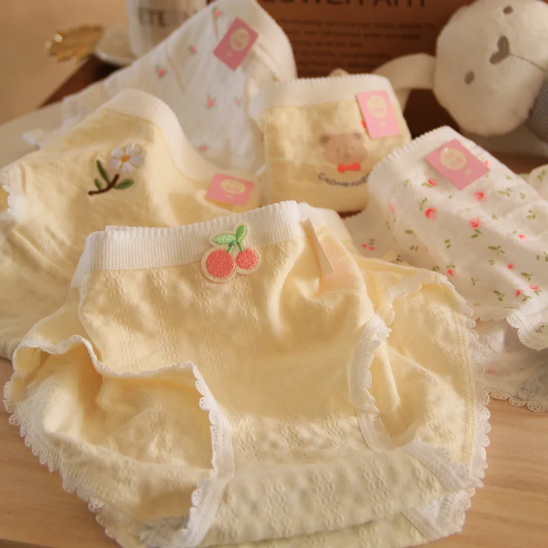 사랑스러운 꽃 자수 장식의 통기성이 좋은 면 소재 여성 - Embroidery Yellow Flower 리뷰 및 가격