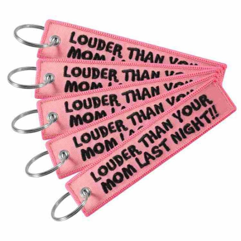 【IIOO】LOUDER THAN YOUR MOM 인용문 - Embroidery Quote 리뷰 및 가격